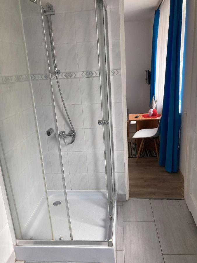 Ferienwohnung Krysia - Tuz Przy Plazy Großmöllen Exterior foto